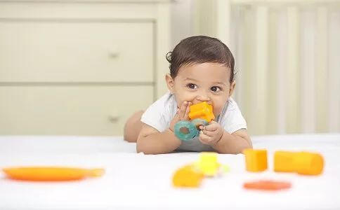 1岁宝宝食管腐蚀,3岁儿童洗胃,这些夺命杀手