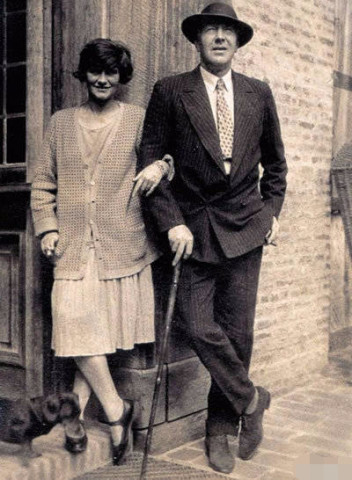 她是香奈儿的创始人,靠着这些男人们一步步让