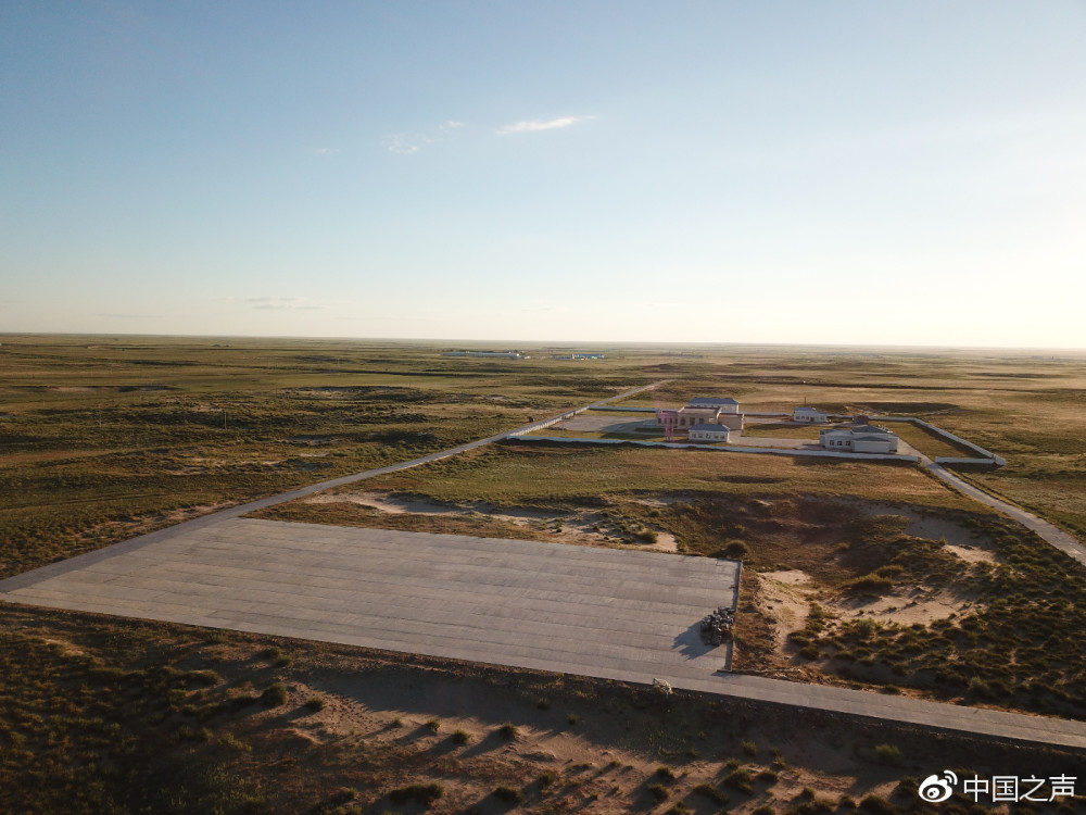 呼伦贝尔草原被侵占建火葬场垃圾场 执法部门：没手续，政府认可