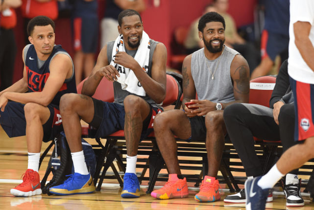 杜兰特寄语后辈:练好中投 向欧文等巨星学习