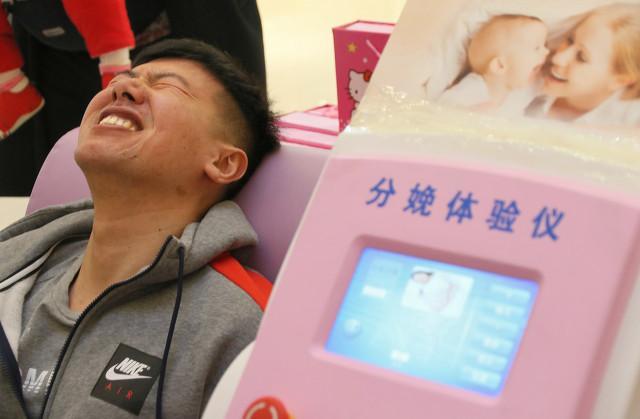 产妇痛的厉害,丈夫拒绝无痛分娩!产妇:我恨你一辈子