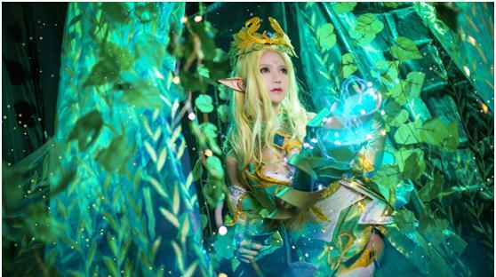 王者荣耀:国服最美王昭君cos,精灵公主+逆天颜