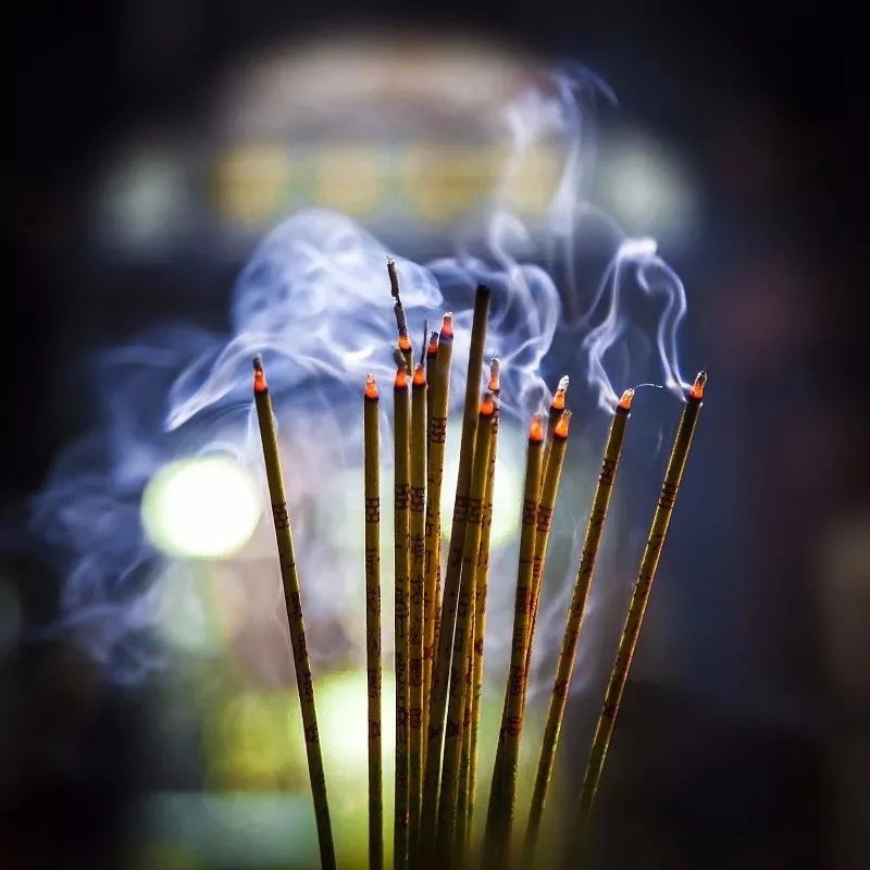 烧香拜神前,一定要知道神仙会帮助哪些人