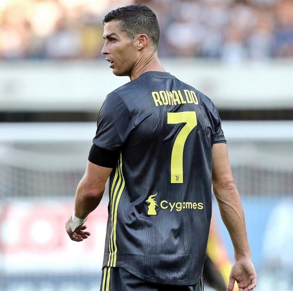 蹭热度?c罗一人带动意甲经济增长 各队踢尤文门票都涨价