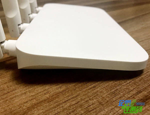 便宜也好用 99元小米4C入门路由器居家男体验