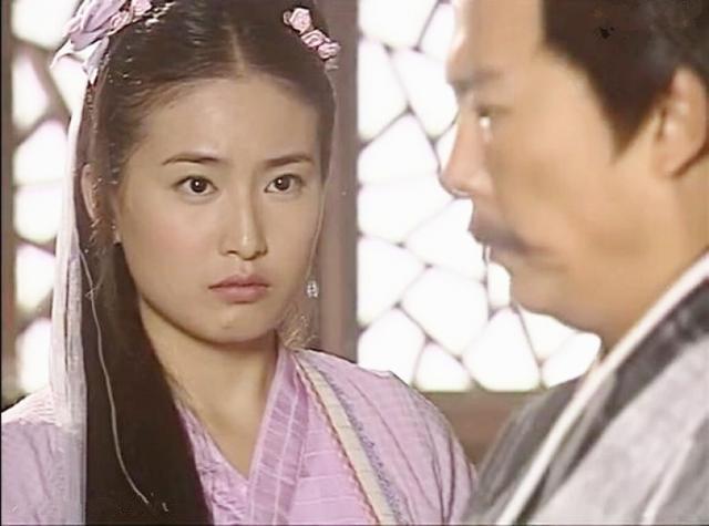 后遇上杨逍,杨逍逼迫纪晓芙服从他,后生下女儿,取名杨不悔,为女儿取名
