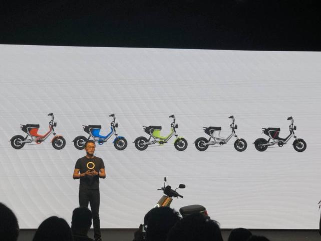 小牛发布2999元UM电动车,迈凯伦定制版限量2