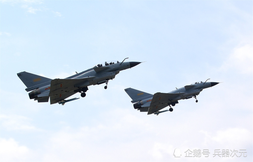 海军20年老机仍然坚持服役,作用比歼11、歼1