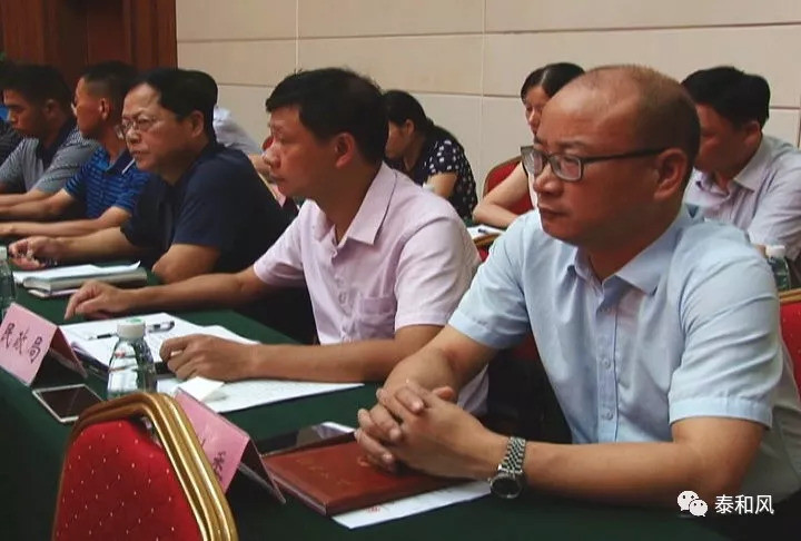 今日头条 | 县委书记胡小勇:要坚持以人民为中心推动信访问题解决