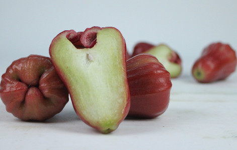 这种水果被称为水果中的钻石,营养价值丰富,是一种可治多种疾病的佳果