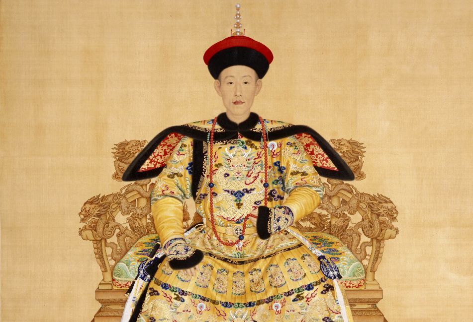 《延禧攻略》里的皇帝和嫔妃们身上带的串珠究