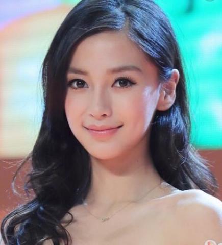 杨颖《新舞林大会》照片曝光,不拍戏又跑去尬舞了,人鱼线超美!