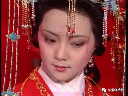 再读《红楼梦》:艳冠群芳薛宝钗