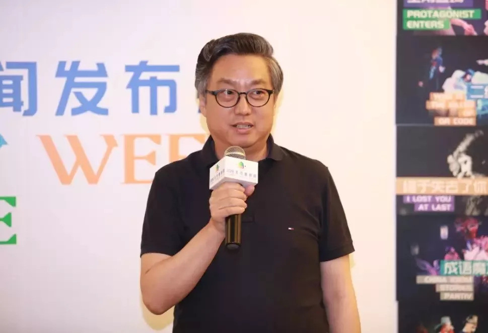 文艺评论与策划人,原解放军艺术学院电视艺术中心导演,编剧程辉也分别