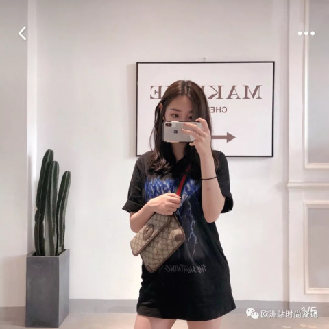 Gucci虎头腰包,今年最潮的复古小包!