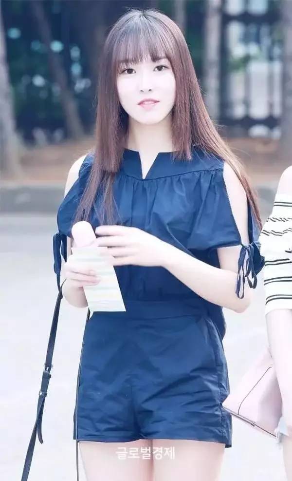 2018最美的减龄发型公主切长发!