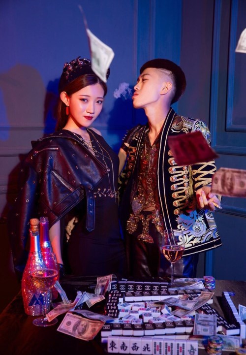 小伊伊PK牌牌琦被完虐,快手一哥实力不减