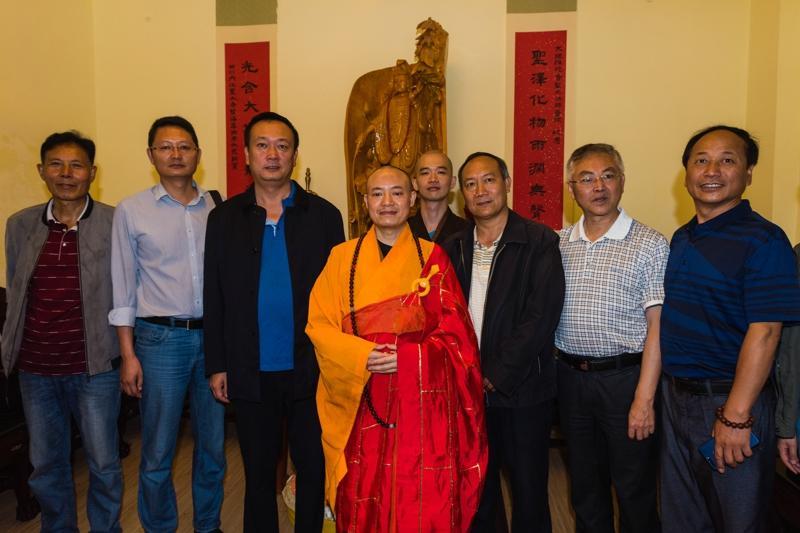大理弥陀寺举行圣光法师闭关三年 圆满出关