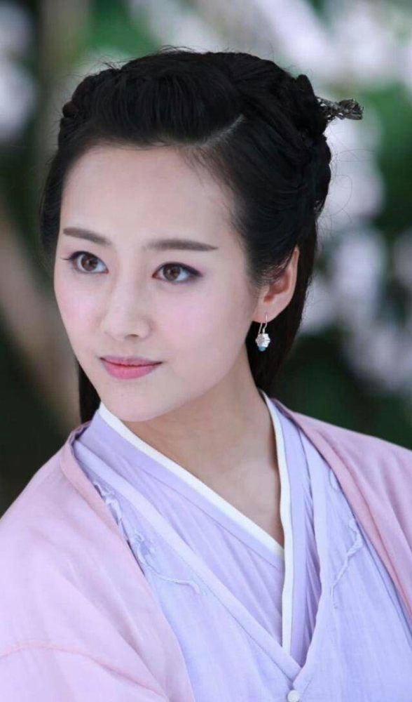她长相像王鸥,神韵似张天爱,演技好却无人关注