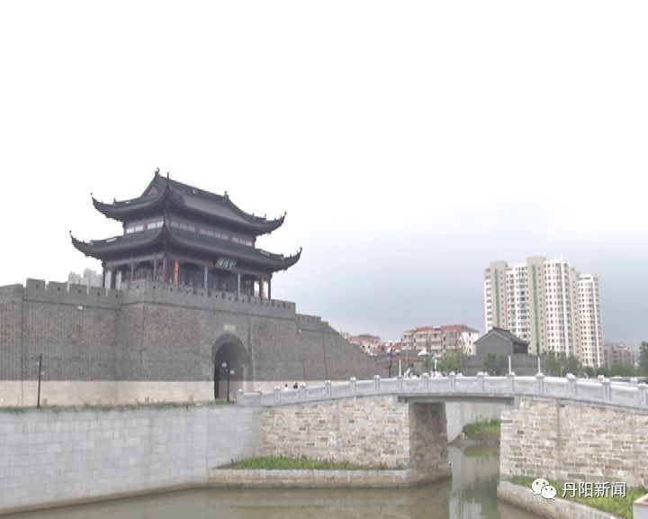 市住建局:抓重点 补短板 推动城市建设高质量发展