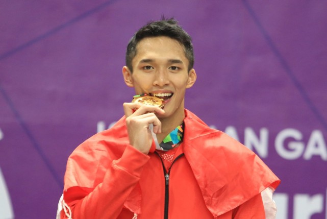 印尼男神成国民英雄 走过低谷他的目标是更多冠军