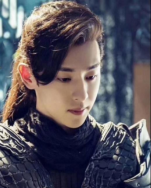 香蜜沉沉烬如霜,旭凤霸气上线,这套衣服被众人夸