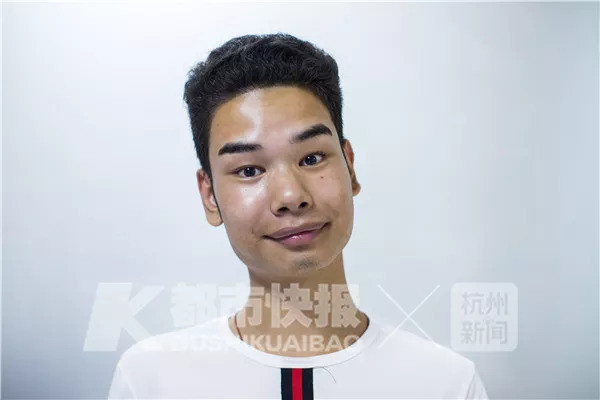 发际线男孩表情包走红网络 但他说:我一点不想红