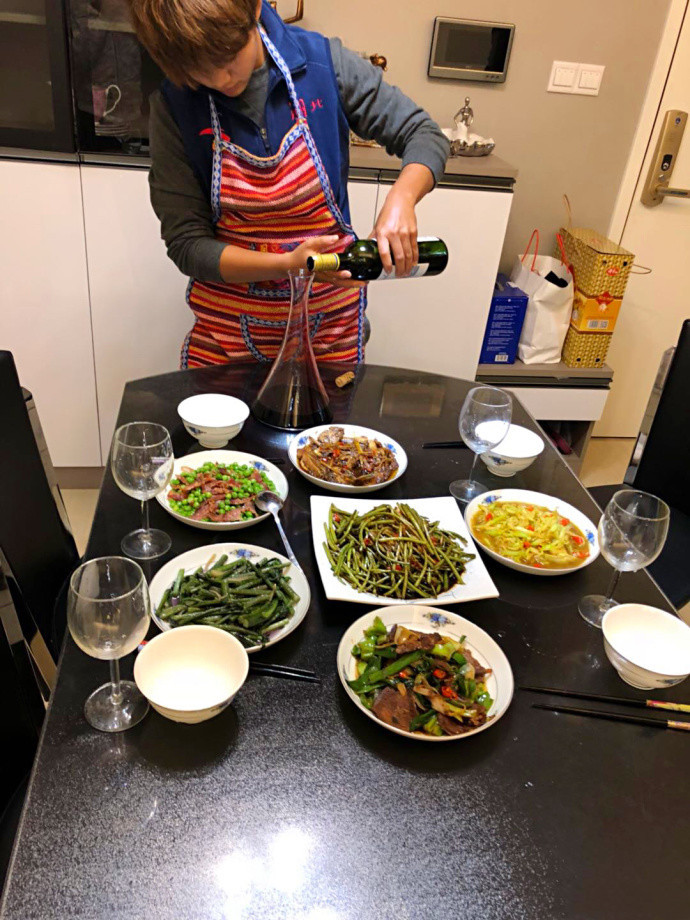 爱C罗的女梅西王霜:进球过人视频刷爆社交平