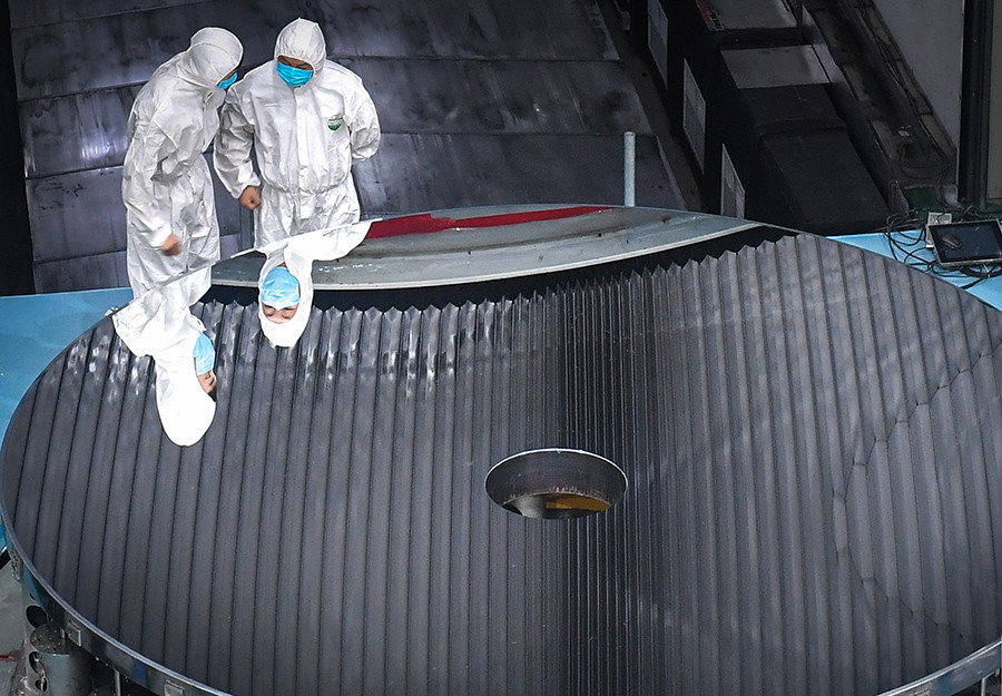 歼20用世界第一种隐身超材料:让电磁波变没了,现在已批量生产