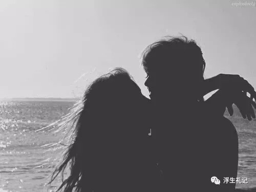 抖音最火#俄罗斯投降吧MV-最后的拥抱