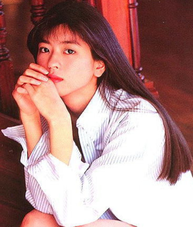 45岁山田光子近照时隔24年依然美丽而李连杰却像老翁