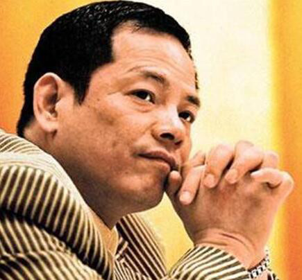 崩牙驹重返澳门,一仇家斥资8亿新开赌厅示威,