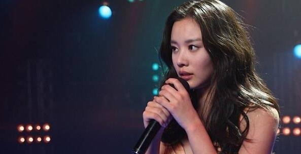 《丑女大翻身》,这是韩国讲述的爱情电影,观众