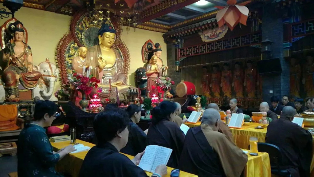 2018年9月2日京南固安白广寺恭诵《地藏菩萨本愿经》