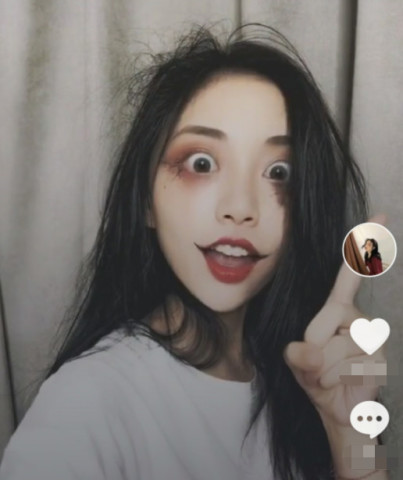 抖音病娇女一条视频圈粉百万,当看到她的生活