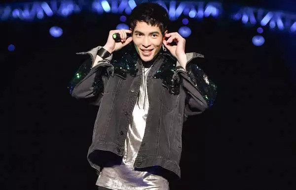 超级星光大道第一届杨宗纬