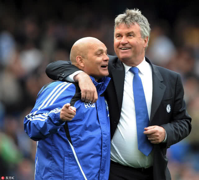 希丁克与男足国奥首次见面话不多说:以后在一