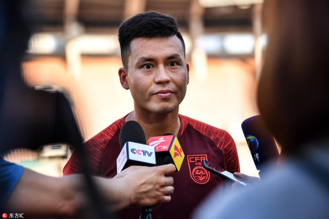 买提江入选国足压力不小与里皮沟通过场上站位