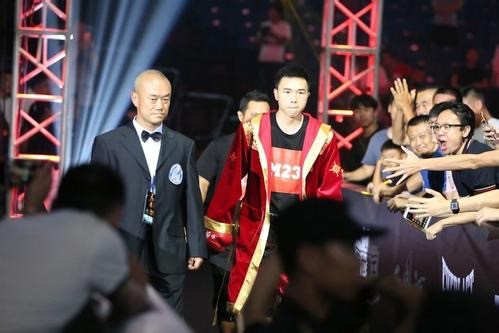 中国第一徐灿美国首秀对手确定 挑战世界拳王