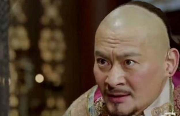 费扬果是皇太极的兄弟,为何在他登基之后,就将其直接从宗室除名