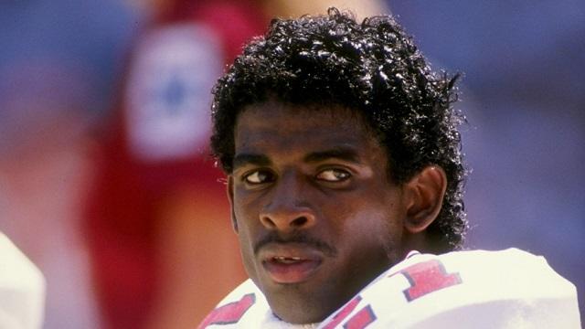 nfl名人堂球星迪昂-桑德斯的棒球路:不完美的外野手