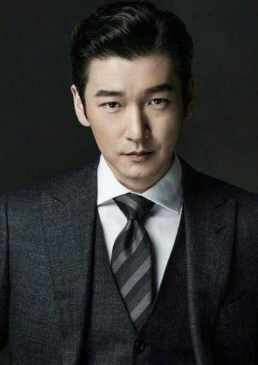 韩国三位老戏骨男演员随时间增长的只有年龄和演技