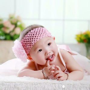 2岁左右的宝宝应该如何教育?培养责任感是关