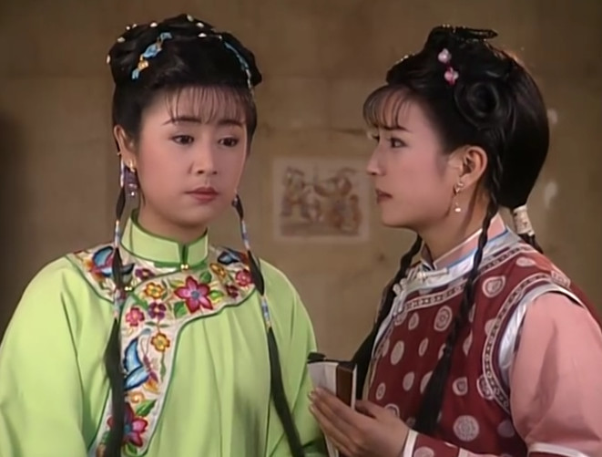 小燕子偷出宫到学士府礼数周全,为何尔泰反而被骂了一顿