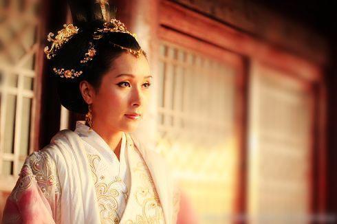 申生的死应该算到丽姬的头上吗