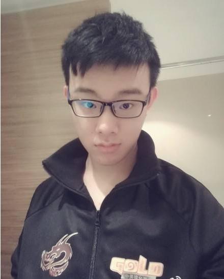 常年守在温斯顿直播间的水友们一定知道"王师傅枪挺好的啊","献祭王