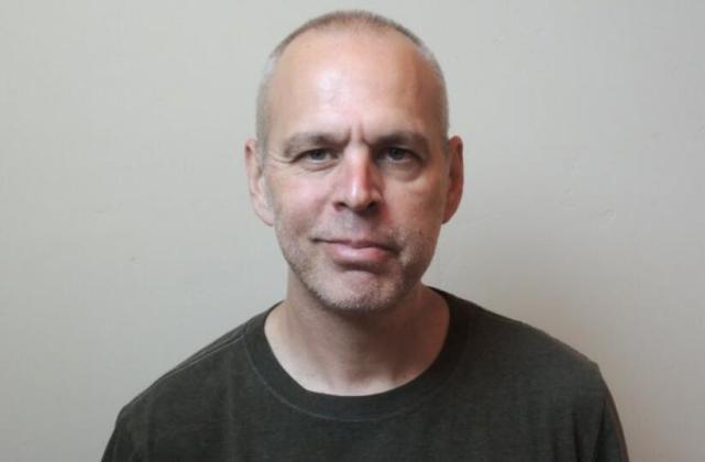 其中一位工程师就是肯·科钦达(ken kocienda),他