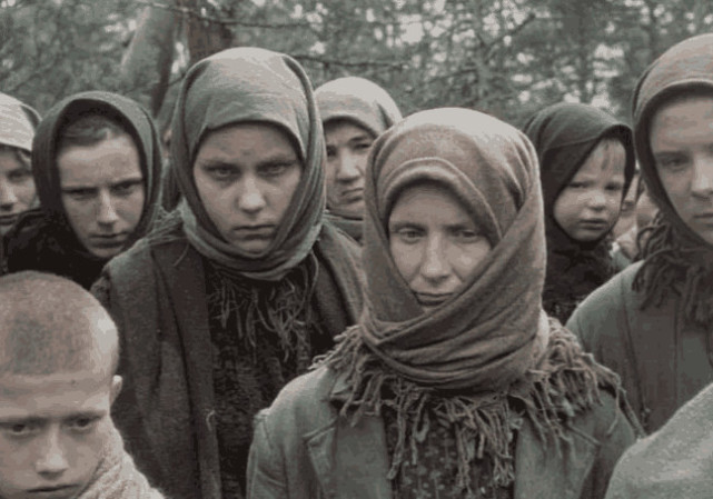 《自己去看》电影剧照