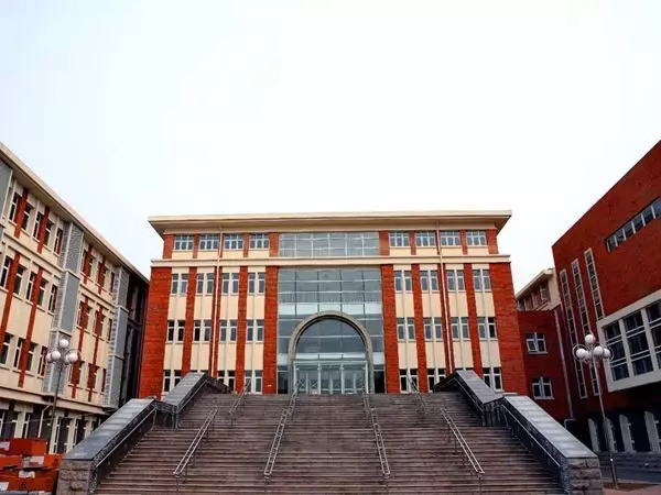 北京|北京16区各区排名NO.1的最牛中学盘点！前世今生介绍