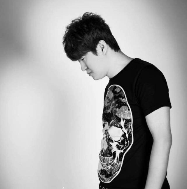 舞帝大佛被粉丝们呼吁拆塔,只有这样做才能步入超一线主播的行列